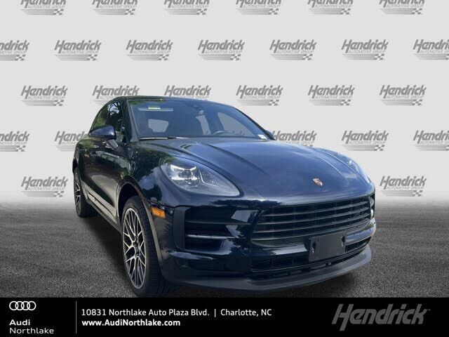 2019 PORSCHE Macan