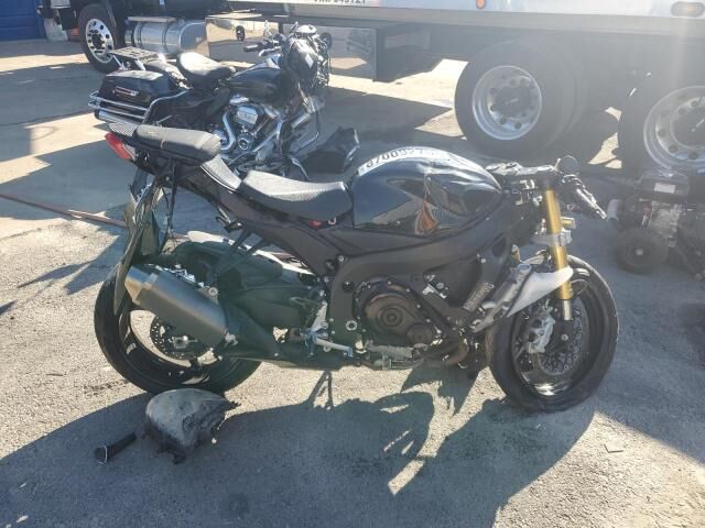 2016 SUZUKI GSX-R750L