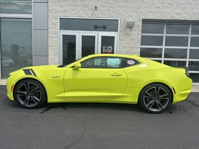 2021 CHEVROLET Camaro