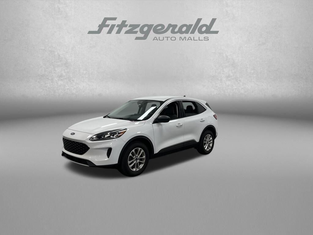 2022 FORD Escape