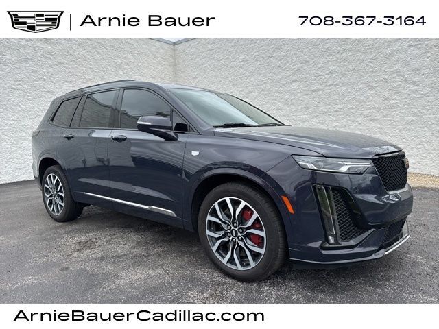2024 CADILLAC XT6