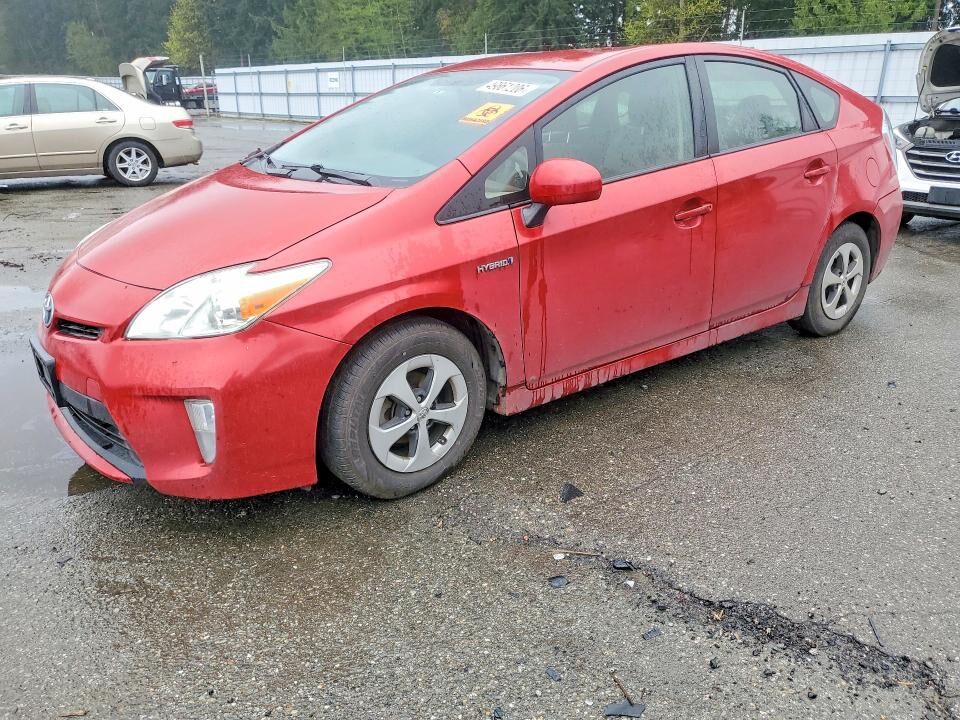 2013 TOYOTA PRIUS