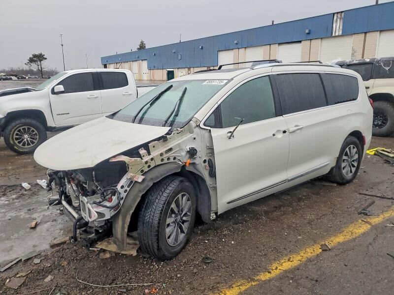 2020 CHRYSLER Pacifica