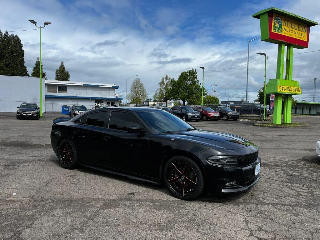 2017 DODGE Charger