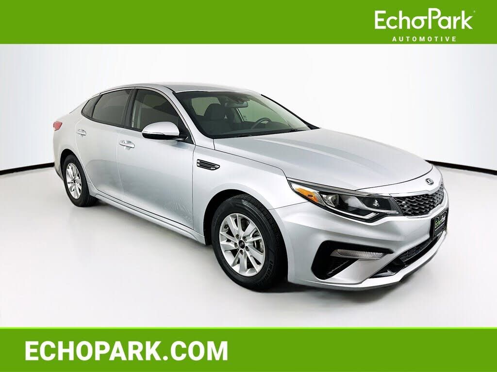 2019 KIA Optima
