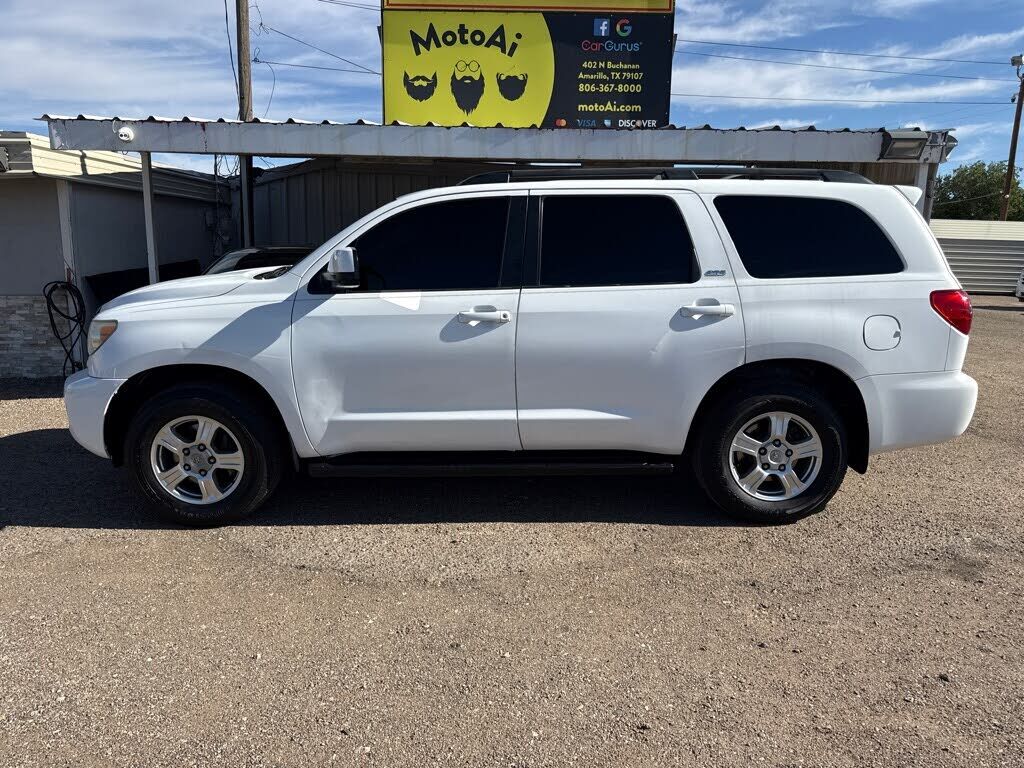 2012 TOYOTA Sequoia