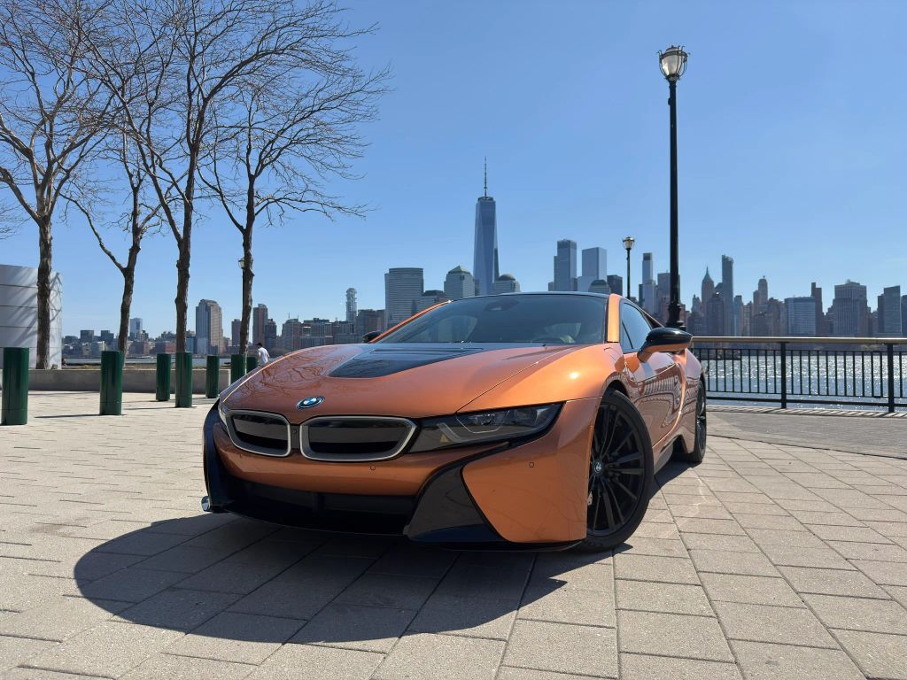 2020 BMW i8