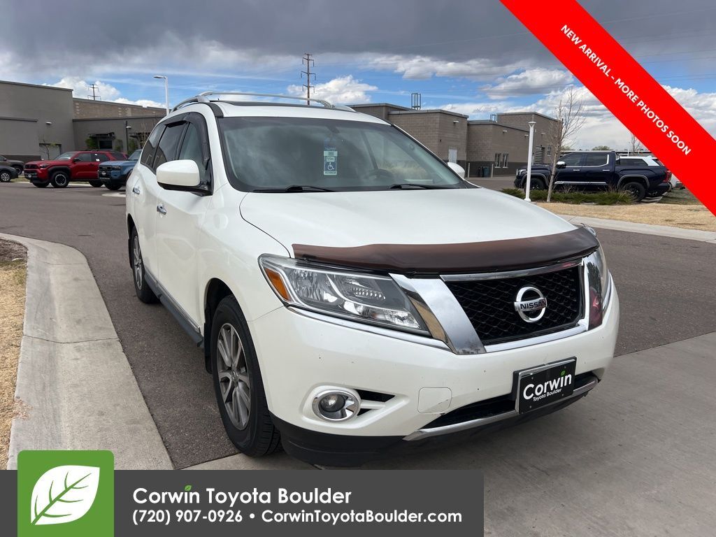 2015 NISSAN Pathfinder