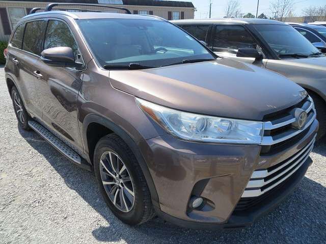 2018 TOYOTA Highlander