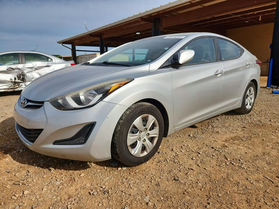 2016 HYUNDAI Elantra