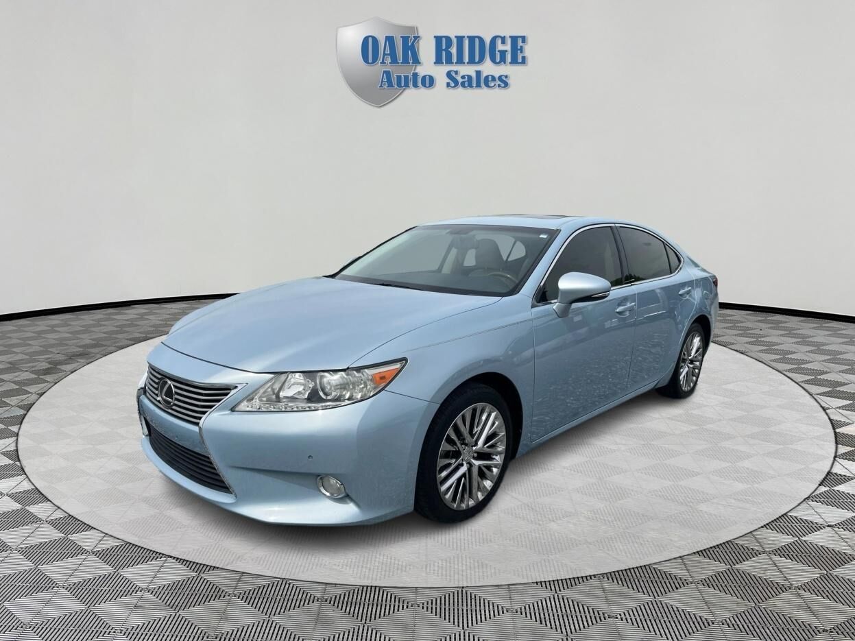 2013 LEXUS ES