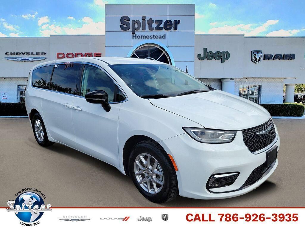 2024 CHRYSLER Pacifica