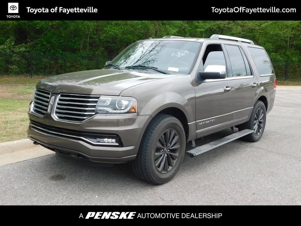 2016 LINCOLN Navigator