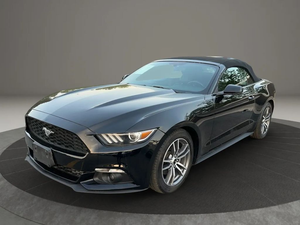 2015 FORD Mustang
