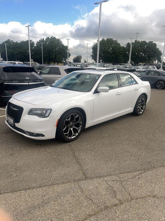2015 CHRYSLER 300