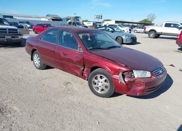 2000 TOYOTA Camry