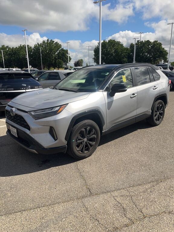 2023 TOYOTA RAV4