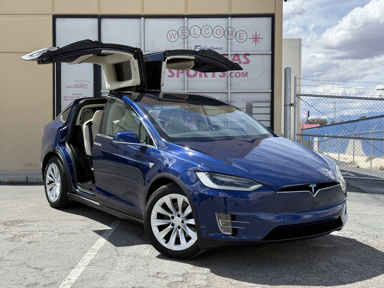 2018 TESLA Model X