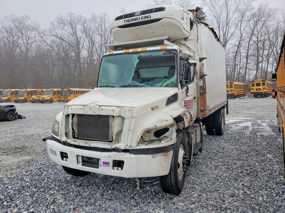 2018 HINO Conventional Type Truck