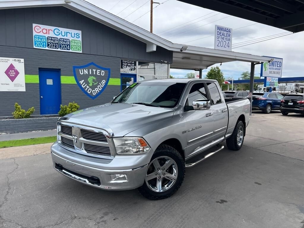 2011 DODGE Ram