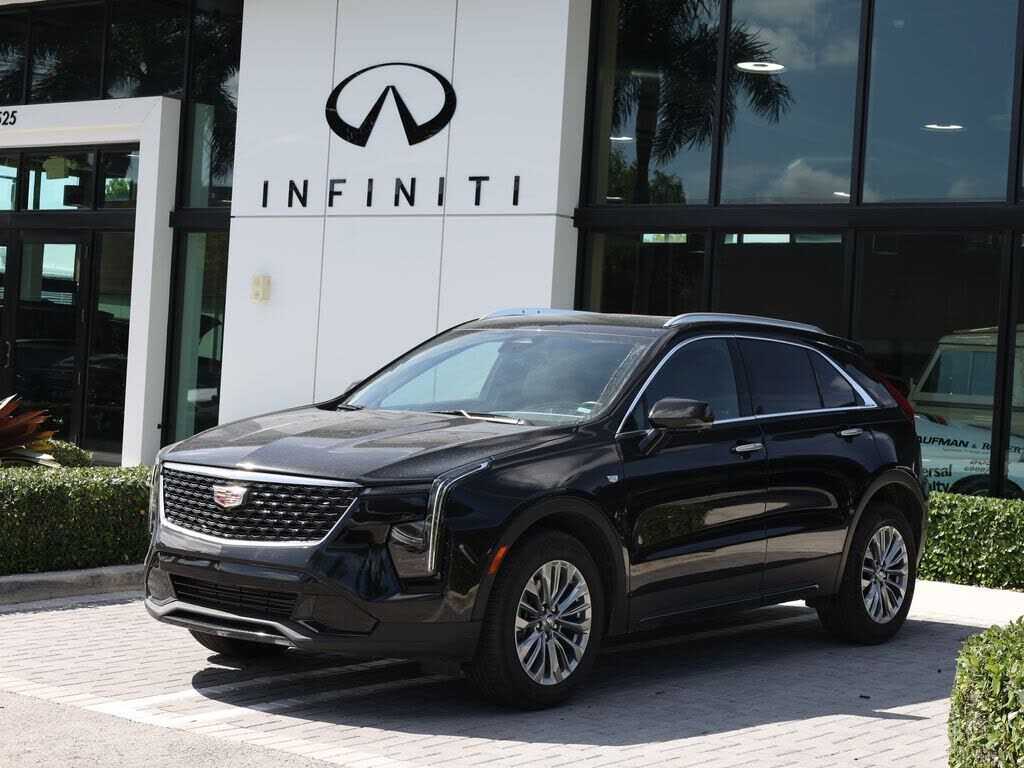 2025 CADILLAC XT4
