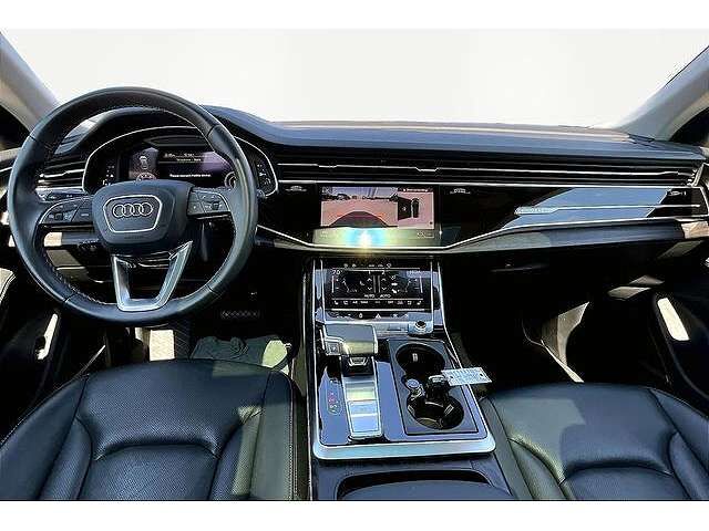 2023 Audi Q8