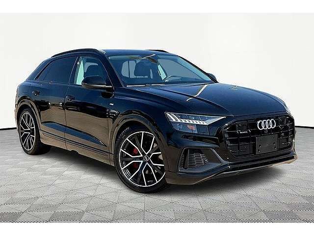 2023 AUDI Q8