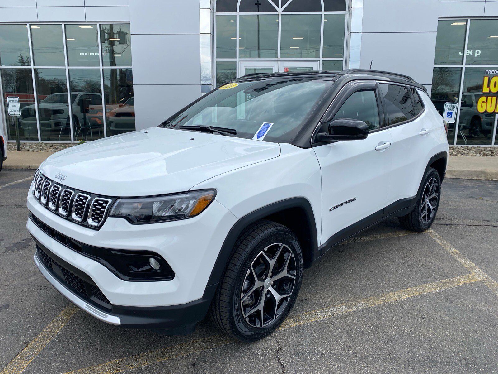 2024 JEEP Compass