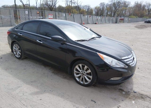 2013 HYUNDAI Sonata