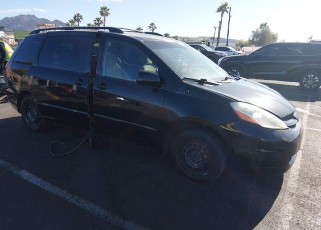 2008 TOYOTA Sienna
