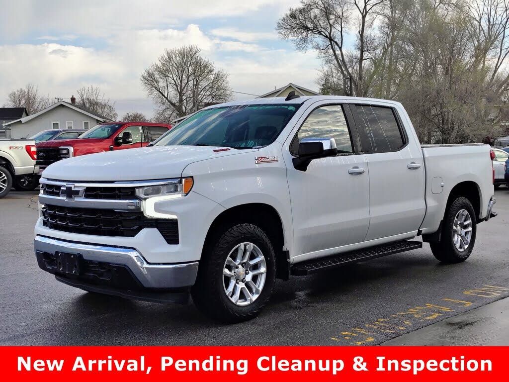 2023 CHEVROLET Silverado