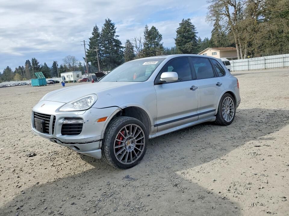 2010 PORSCHE Cayenne