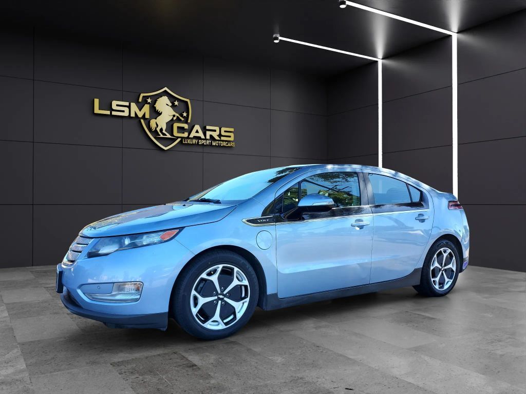 2013 CHEVROLET Volt