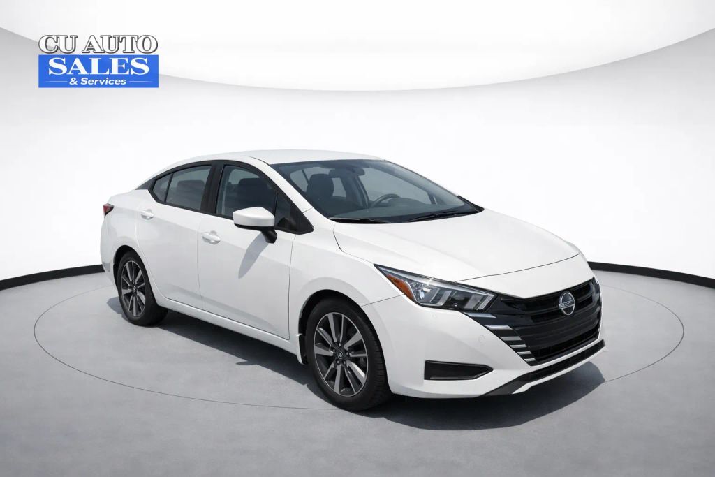 2024 NISSAN Versa