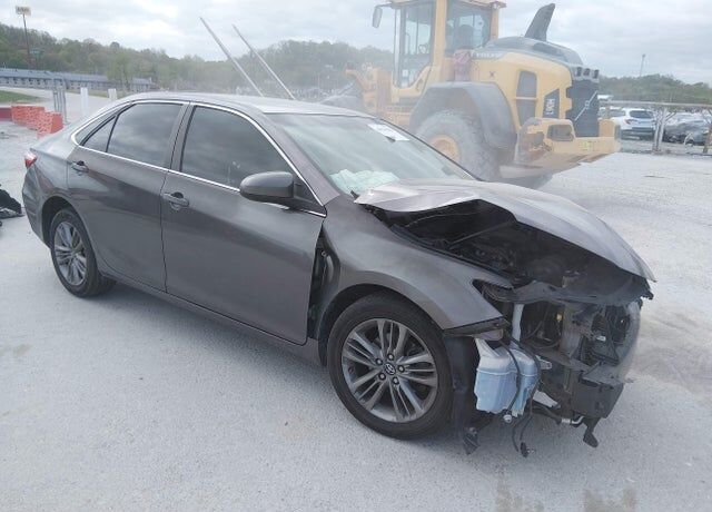 2017 TOYOTA Camry