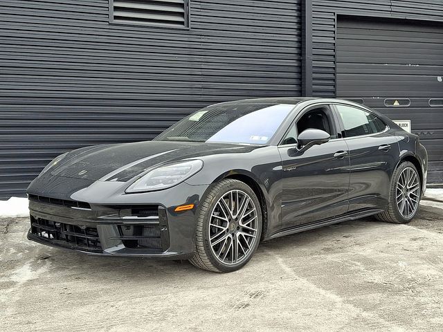 2026 PORSCHE Panamera