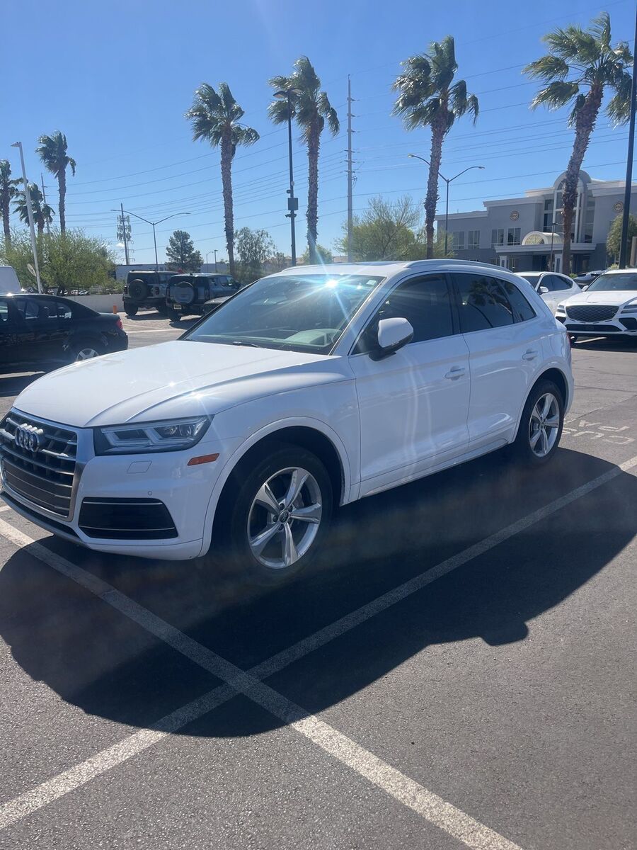 2020 AUDI Q5
