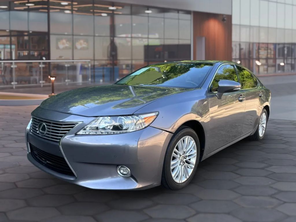 2013 LEXUS ES
