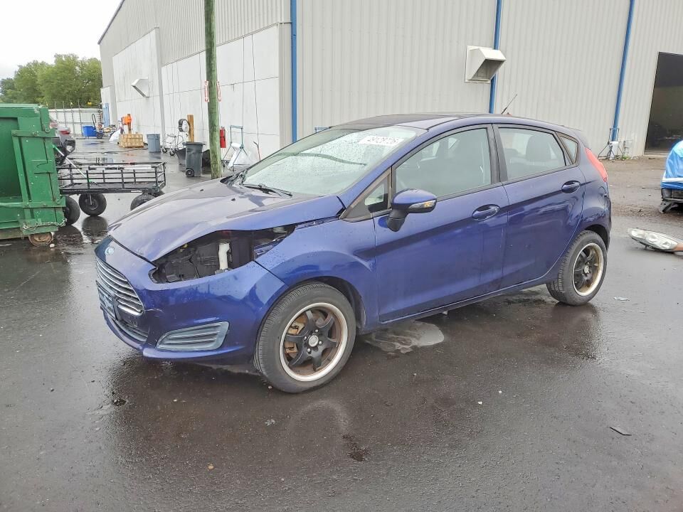 2016 FORD Fiesta