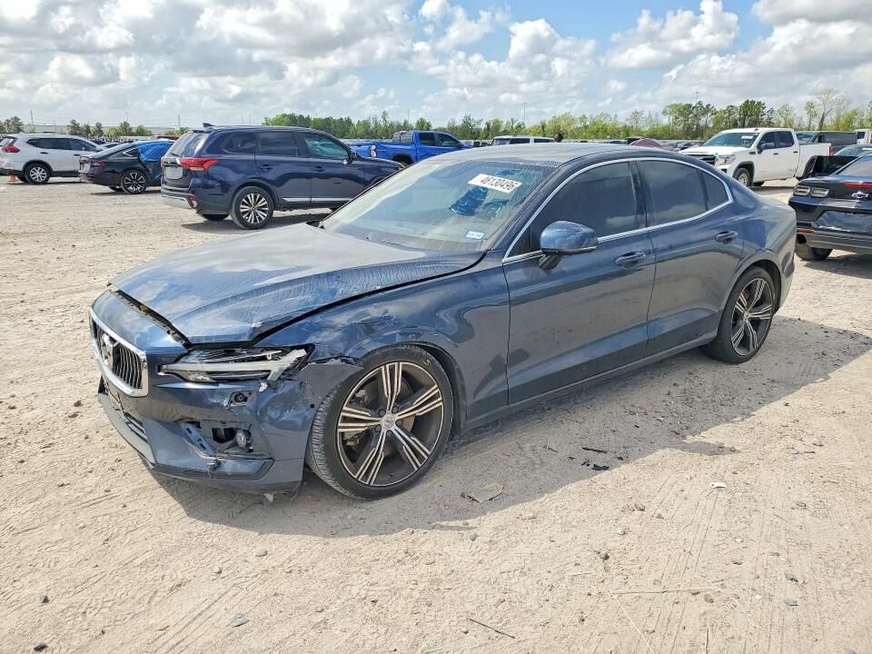 2019 VOLVO S60