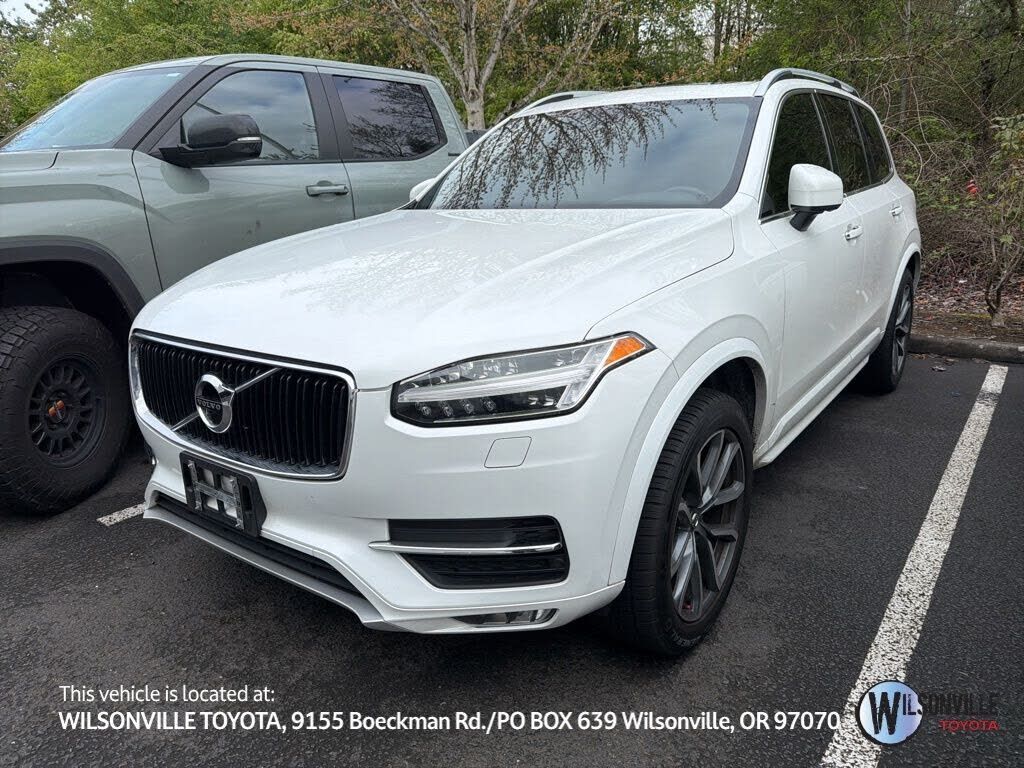 2017 VOLVO XC90