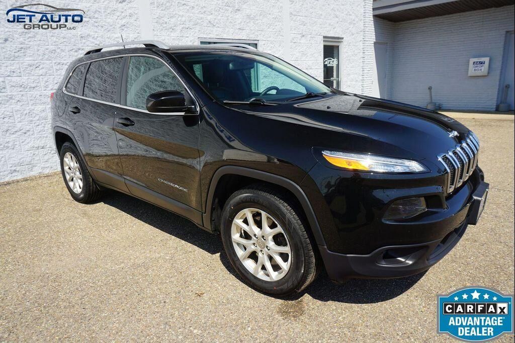 2017 JEEP Cherokee