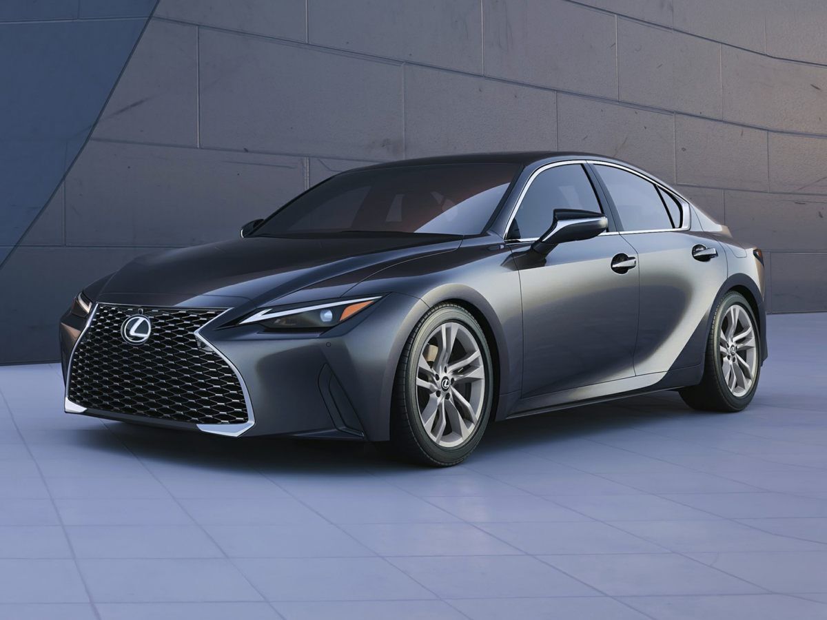 2022 LEXUS IS
