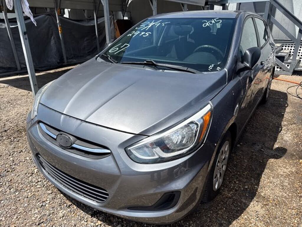 2015 HYUNDAI Accent