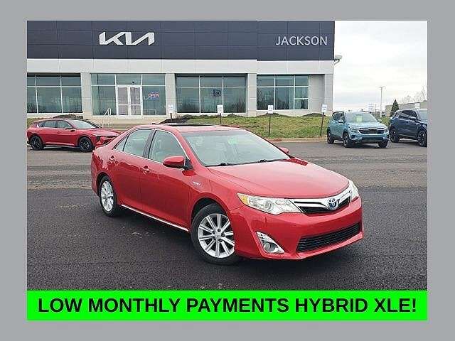 2014 TOYOTA Camry
