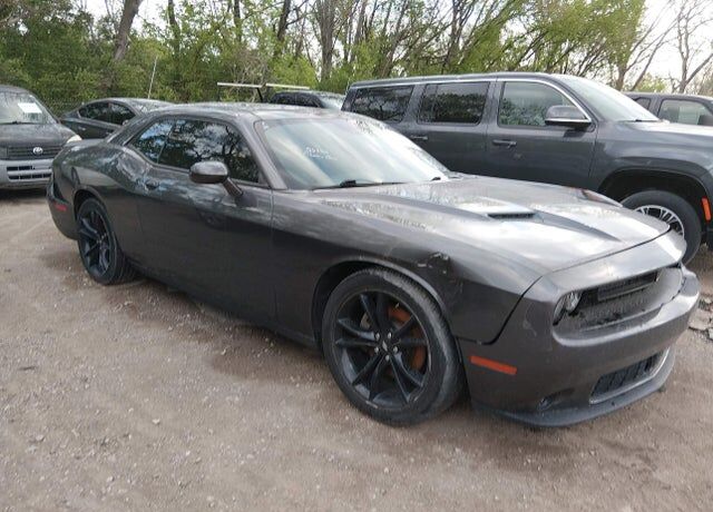 2017 DODGE Challenger