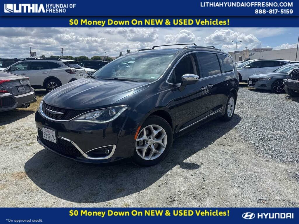 2020 CHRYSLER Pacifica