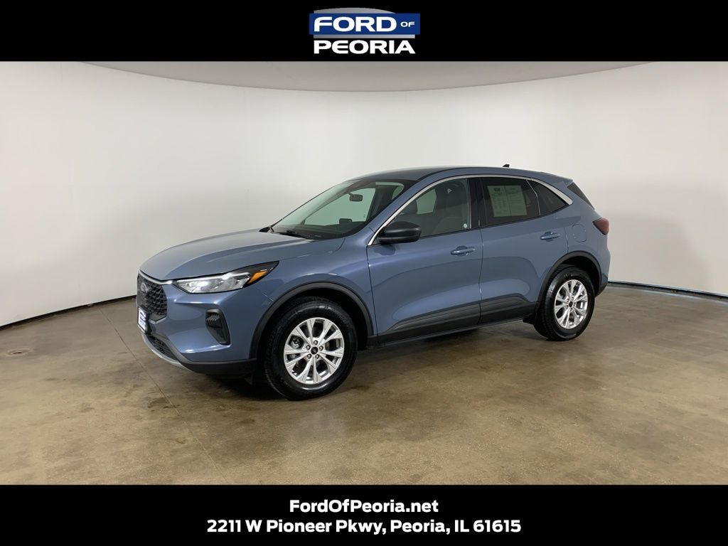 2024 FORD Escape