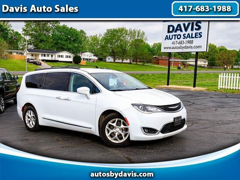 2017 CHRYSLER Pacifica