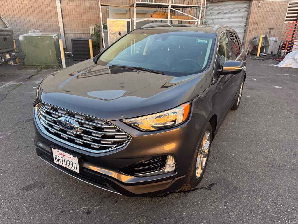 2019 FORD Edge
